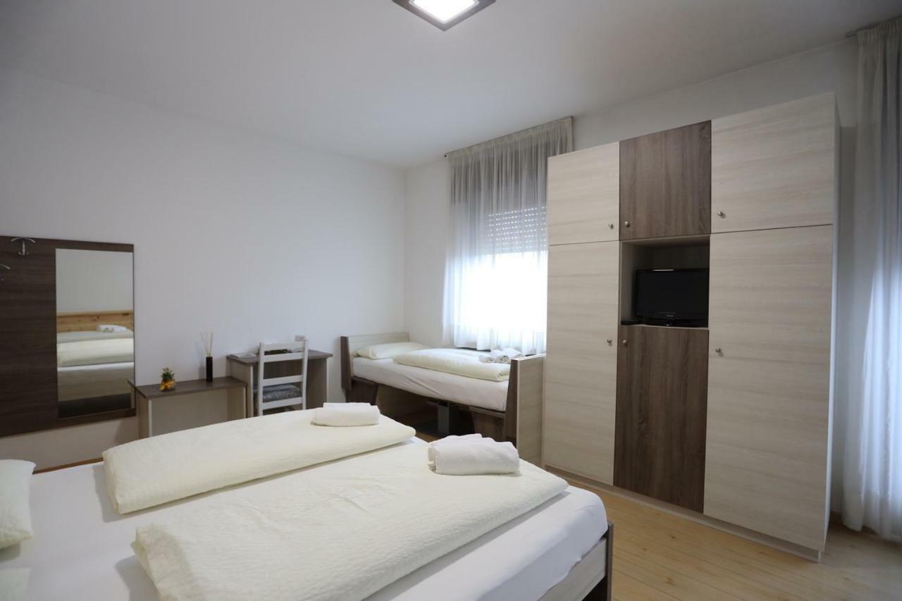 Albergo Bellaria Carano  Eksteriør bilde